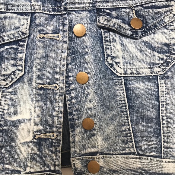 Jeans jacket - Picture 5 of 7